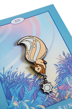 Load image into Gallery viewer, The Sun Tarot Pin
