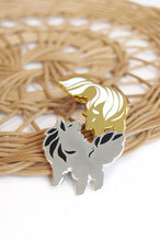 Load image into Gallery viewer, Wolf Enamel Pin Set
