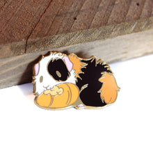 Load image into Gallery viewer, Baby Carrots Pigtato Guinea Pig Pin
