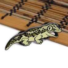 Load image into Gallery viewer, Gargoyle Gecko Enamel Pin
