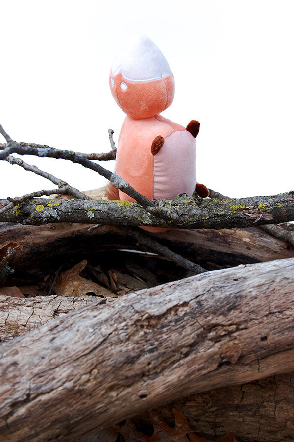 Fok Queenie FokQueenie 人形Q ブルマァク ソフビ XOX Kweenie: Deluxe 11 Inch Figure: Kween of Suga